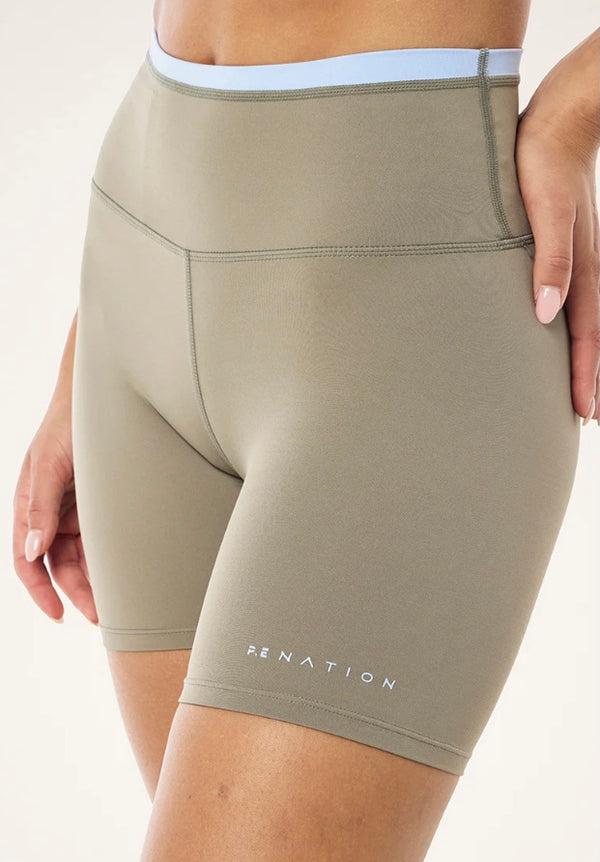 Stellar 5 Bike Short - Fawn/Dusty Blue