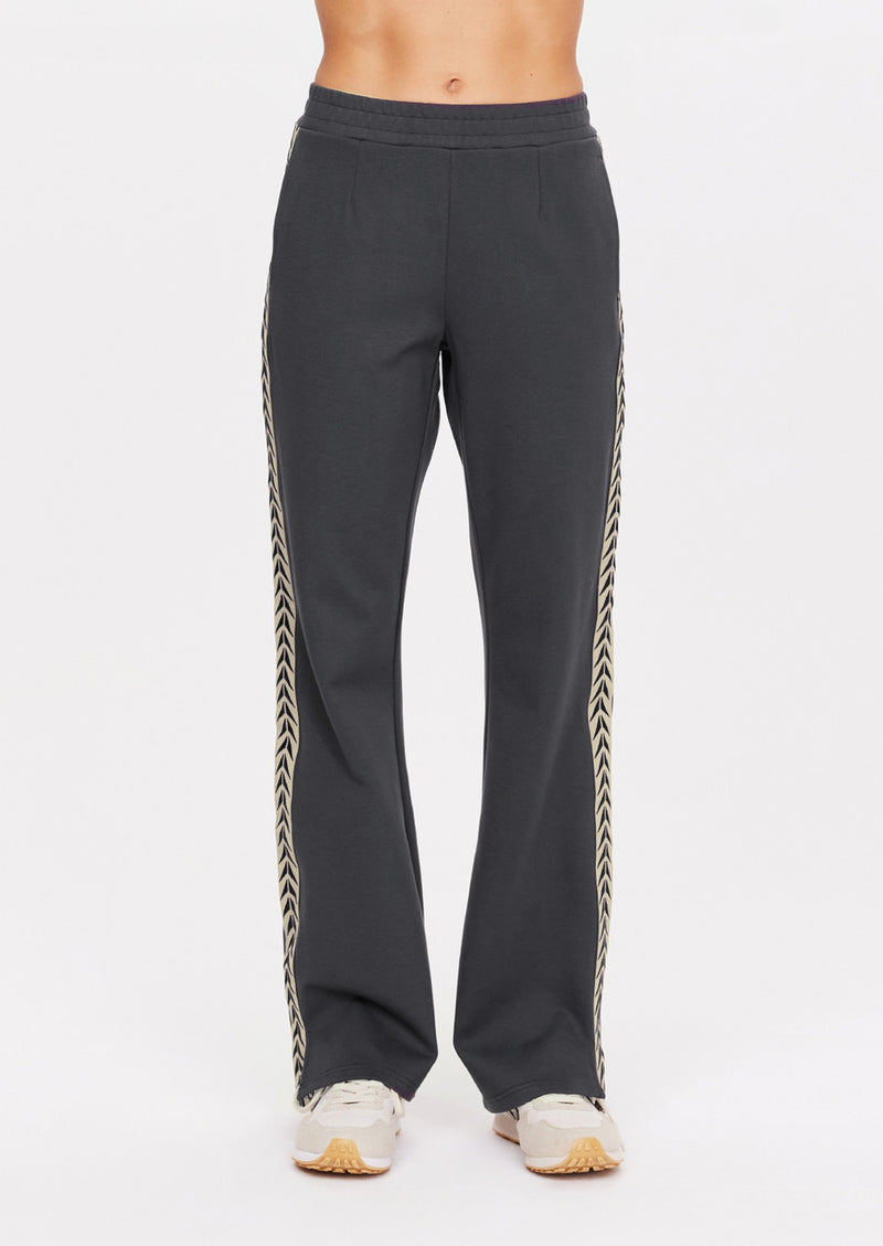 Ren Petra Flare Pant - Washed Black