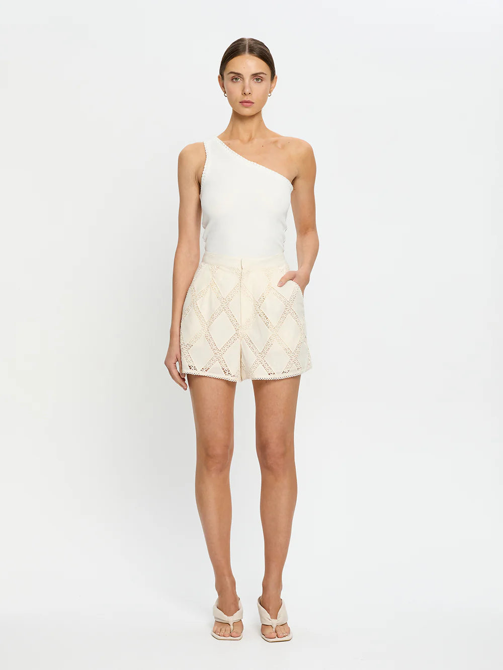 Izzy Short - Cream