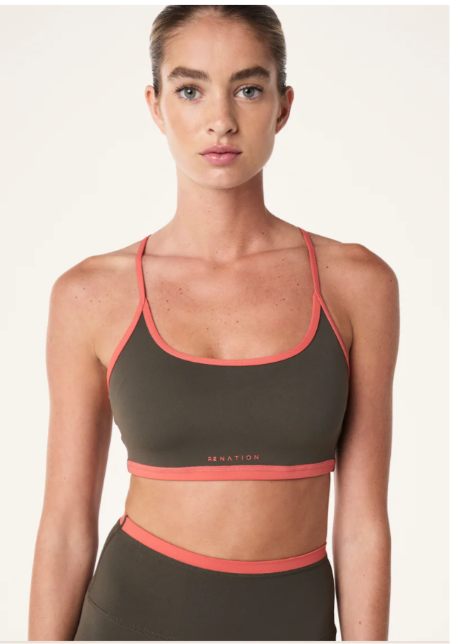 Fundamental sports bra - tarmac/brick red