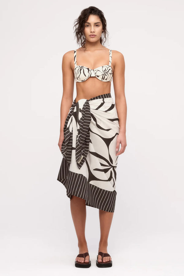 Cotton Sarong - Cream Flower Print
