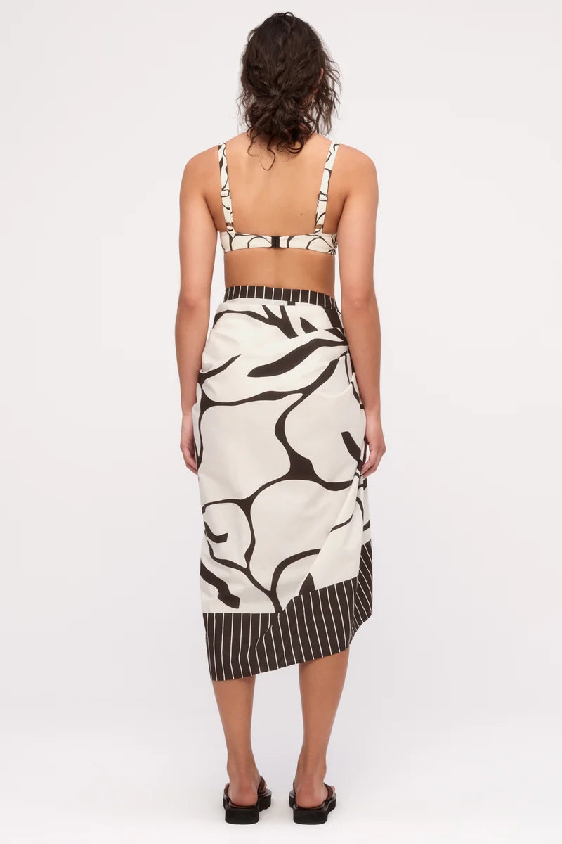 Cotton Sarong - Cream Flower Print
