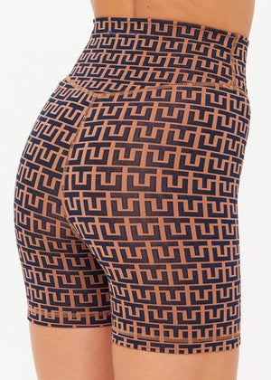 Castilla 5IN High Spin Short - Abstract