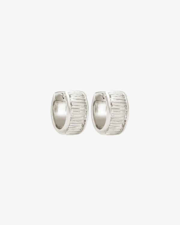 Arete Wide Huggies - Silver