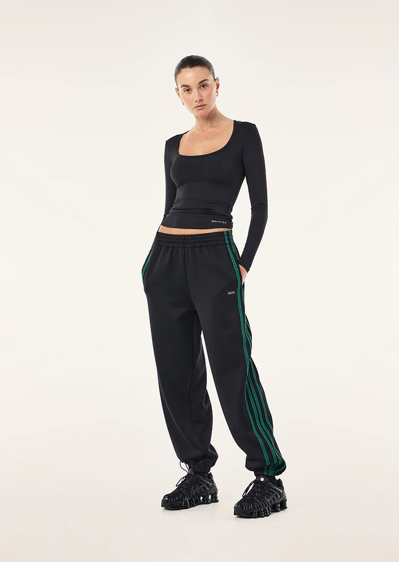 Clarity Trackpant - Black