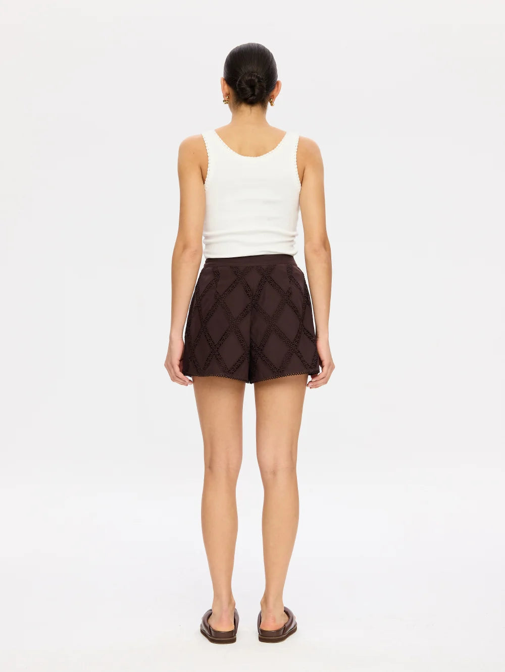 Izzy Short - Chocolate